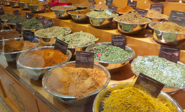 modern-coup-new-york-city-grand-central-terminal-market-spices