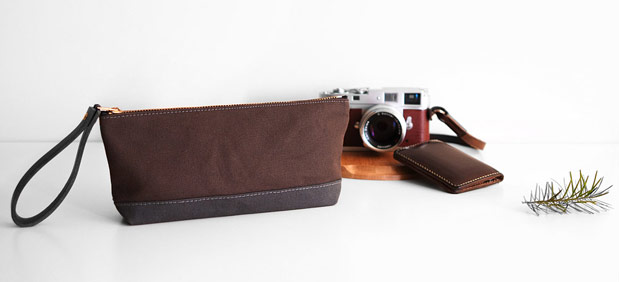 waxed-canvas-carry-pouch-brown-modern-coup